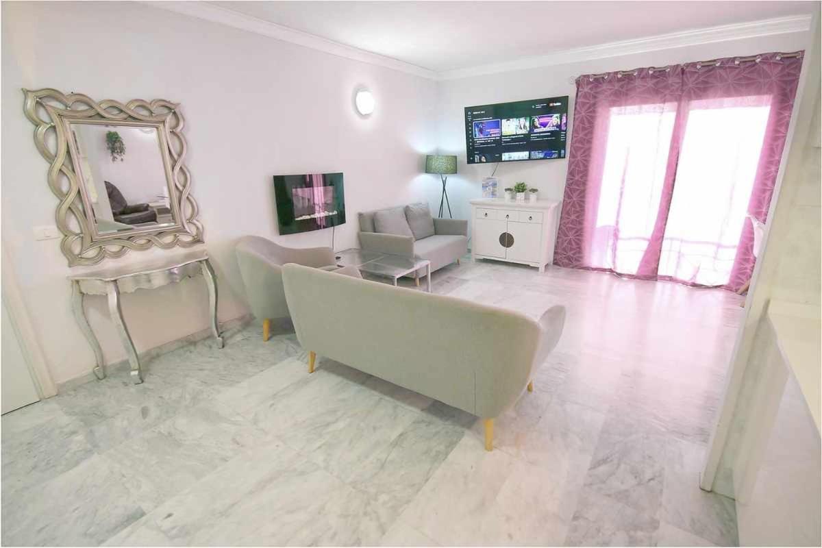 Dinastia D201 By Tenerife Rental & Sales 洛斯克里斯蒂亚诺斯 外观 照片